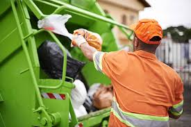 Best Yard Waste Removal  in Alvin, TX